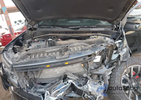 2021 Chevrolet Silverado 1500 4Wd Short Bed Rst z USA, uszkodzony, nr VIN 3GCUYEEL1MG169729